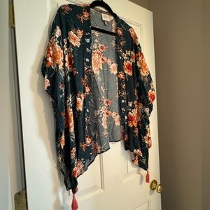 Knox Rose Floral Kimono